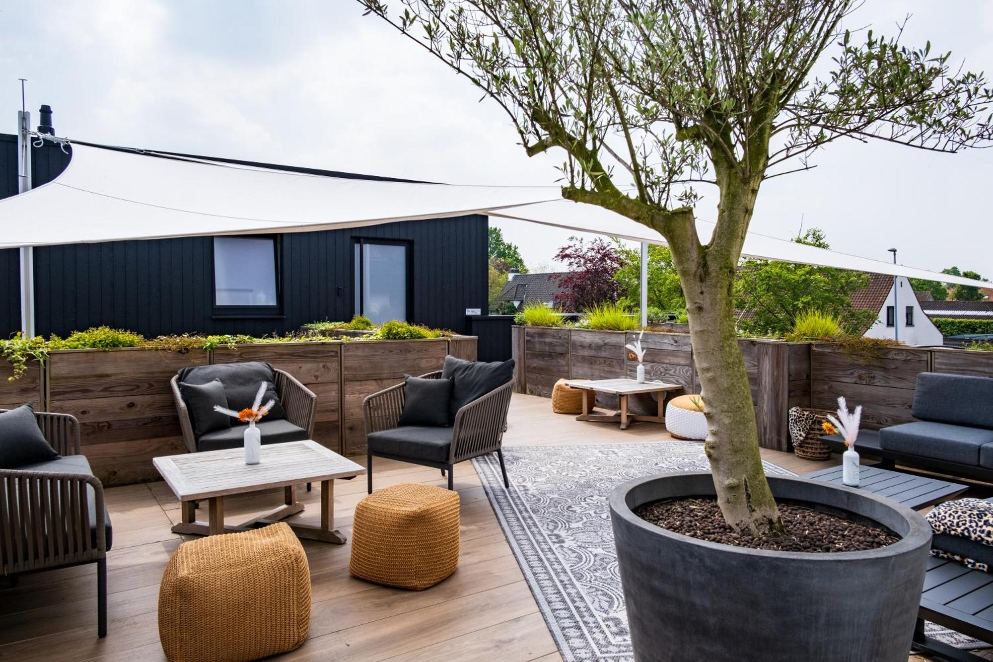 B&B Herenhuis Izegem Bagian luar foto